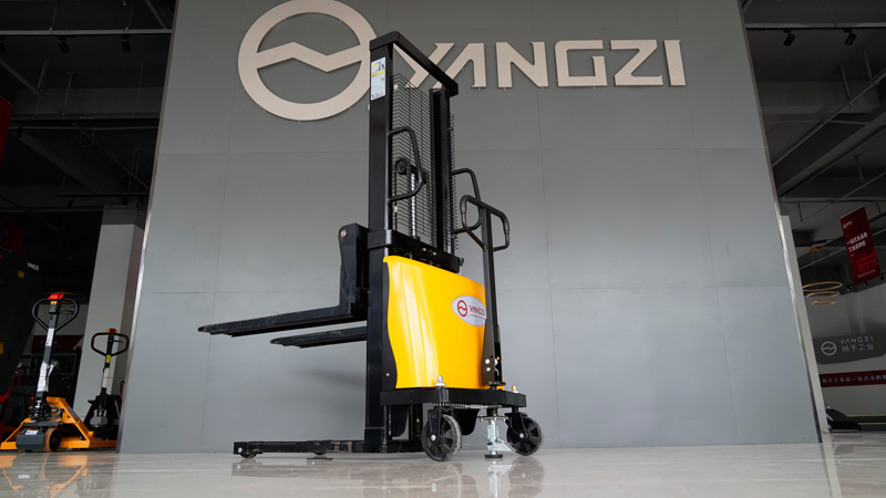 關(guān)于電動叉車的10個(gè)最常見問題